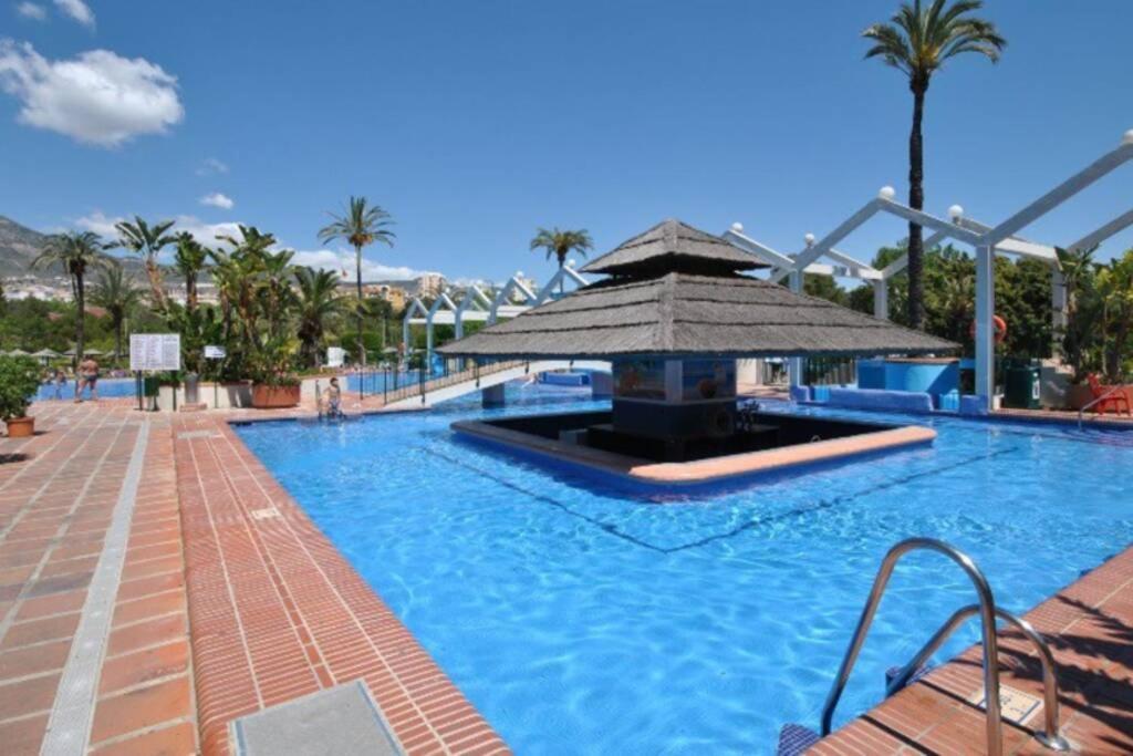 Apartamento 215. Primera Linea De Playa. ベナルマデナ エクステリア 写真